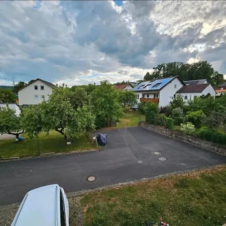 Schaefer, Ruhig Und Perfekt Fuer Unvergesslichen Urlaub Lägenhet Bad Kissingen